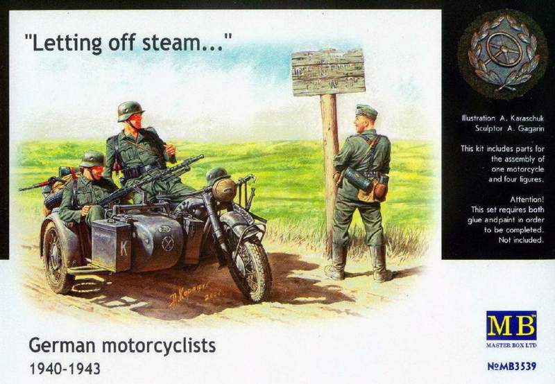 MAS3539 GERMAN MOTORBIKE WITH SIDECAR AND MOTORCYCLISTS 1940-43